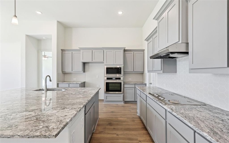 513 Carriage Hill Road, Midlothian, TX 76065, 3 Habitaciones Habitaciones , ,2 BañosBaños,Residential,En Venta,513 Carriage Hill Road,0,21207181