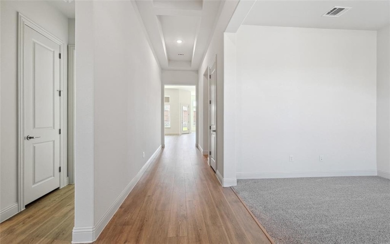 513 Carriage Hill Road, Midlothian, TX 76065, 3 Habitaciones Habitaciones , ,2 BañosBaños,Residential,En Venta,513 Carriage Hill Road,0,21207181