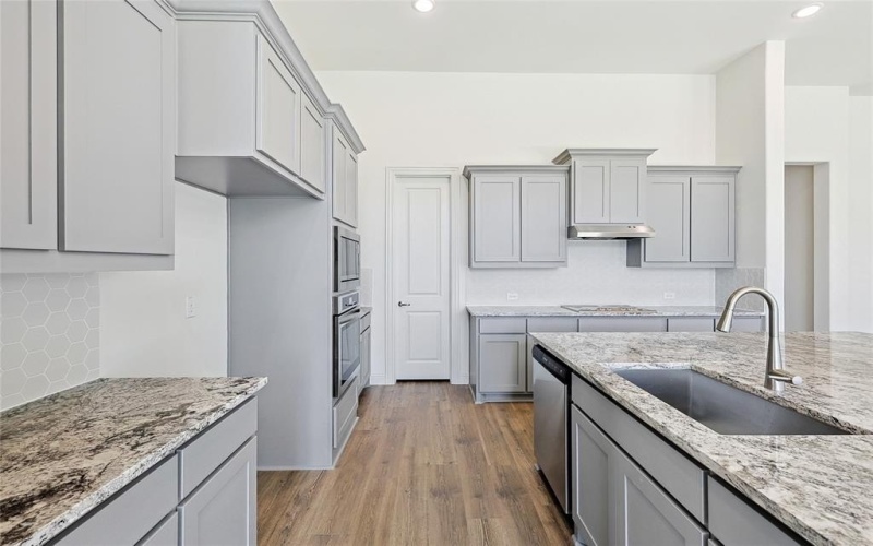 513 Carriage Hill Road, Midlothian, TX 76065, 3 Habitaciones Habitaciones , ,2 BañosBaños,Residential,En Venta,513 Carriage Hill Road,0,21207181