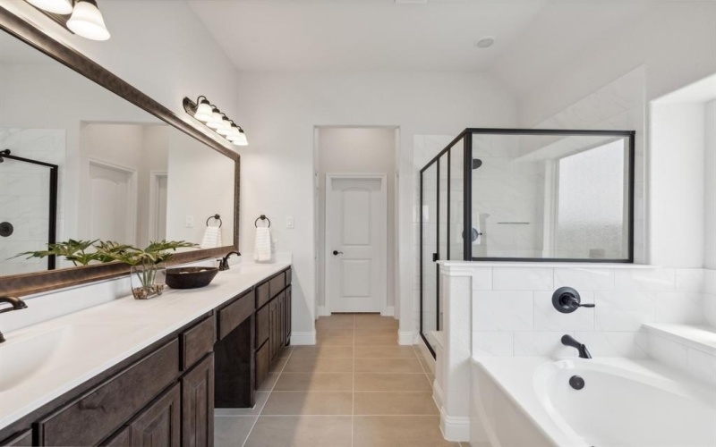 902 Meadow View Drive, Cleburne, TX 76033, 3 Habitaciones Habitaciones , ,2 BañosBaños,Residential,En Venta,902 Meadow View Drive,0,21207201