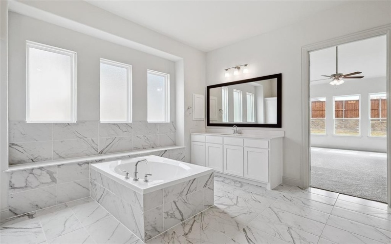 521 Carriage Hill Road, Midlothian, TX 76065, 4 Bedrooms Bedrooms, ,3 BathroomsBathrooms,Residential,For Sale,521 Carriage Hill Road,0,21207213