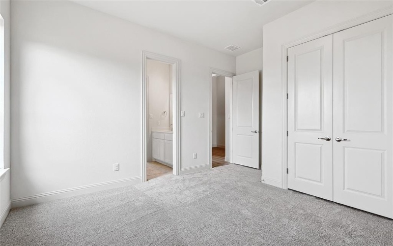 521 Carriage Hill Road, Midlothian, TX 76065, 4 Bedrooms Bedrooms, ,3 BathroomsBathrooms,Residential,For Sale,521 Carriage Hill Road,0,21207213