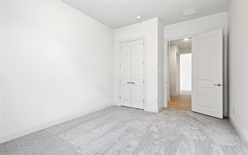 521 Carriage Hill Road, Midlothian, TX 76065, 4 Bedrooms Bedrooms, ,3 BathroomsBathrooms,Residential,For Sale,521 Carriage Hill Road,0,21207213