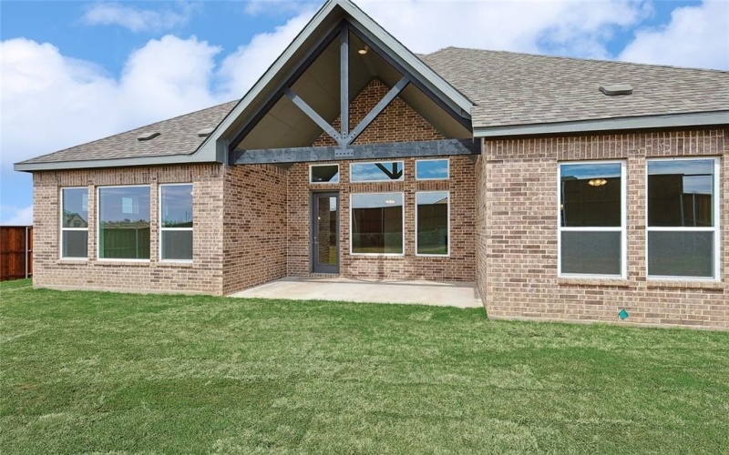 521 Carriage Hill Road, Midlothian, TX 76065, 4 Bedrooms Bedrooms, ,3 BathroomsBathrooms,Residential,For Sale,521 Carriage Hill Road,0,21207213