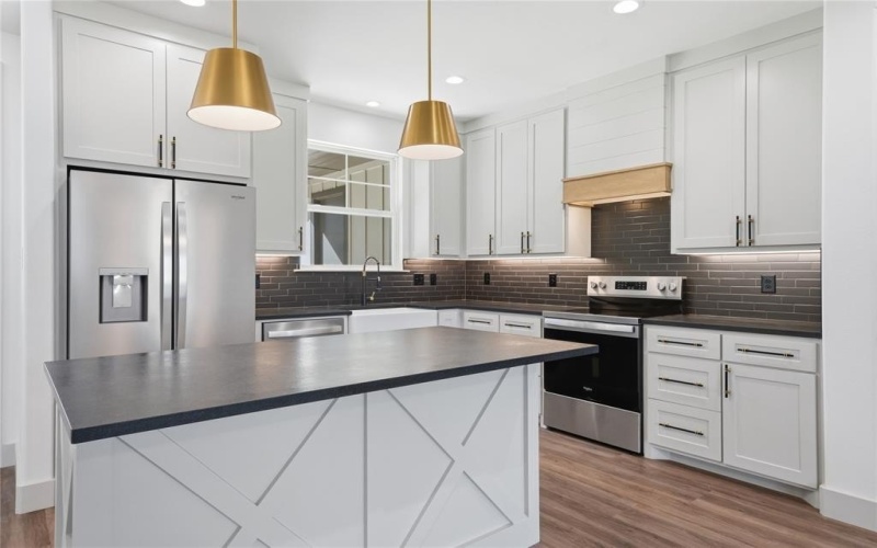 535 County Road 2810, Mabank, TX 75147, 4 Bedrooms Bedrooms, ,2 BathroomsBathrooms,Residential,For Sale,535 County Road 2810,0,21207217