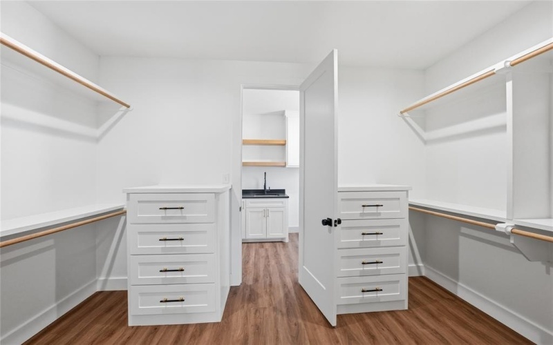 535 County Road 2810, Mabank, TX 75147, 4 Bedrooms Bedrooms, ,2 BathroomsBathrooms,Residential,For Sale,535 County Road 2810,0,21207217