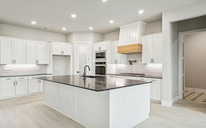 4510 Matador Ranch Court, Waxahachie, TX 75165, 4 Bedrooms Bedrooms, ,3 BathroomsBathrooms,Residential,For Sale,4510 Matador Ranch Court,0,21207281