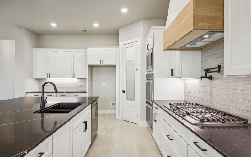 4510 Matador Ranch Court, Waxahachie, TX 75165, 4 Bedrooms Bedrooms, ,3 BathroomsBathrooms,Residential,For Sale,4510 Matador Ranch Court,0,21207281