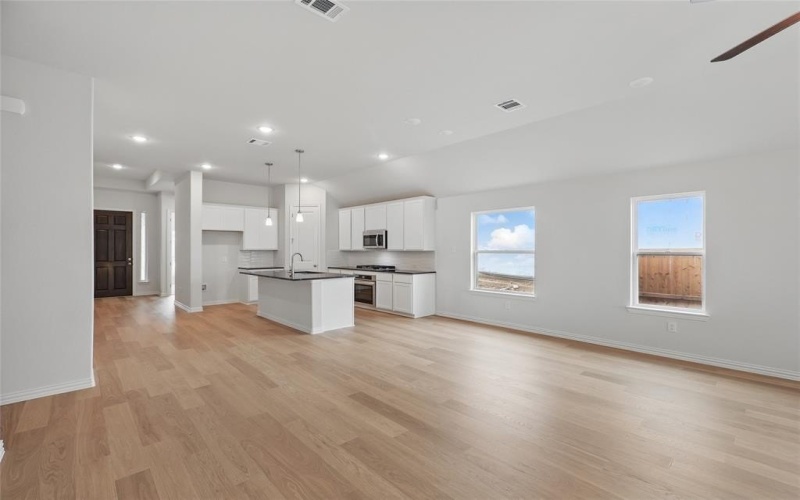 4352 Biddle Street, Midlothian, TX 76065, 4 Bedrooms Bedrooms, ,3 BathroomsBathrooms,Residential,For Sale,4352 Biddle Street,0,21207293