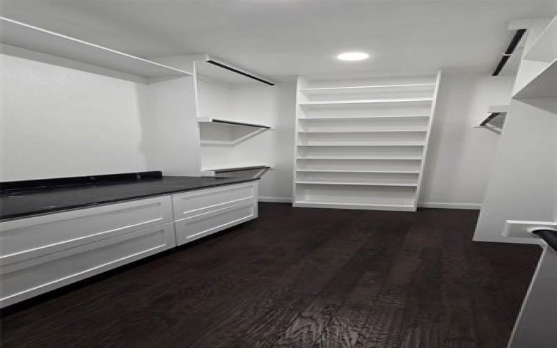 210 Knob Hill Drive, Granbury, TX 76048, 4 Bedrooms Bedrooms, ,2 BathroomsBathrooms,Residential,For Sale,210 Knob Hill Drive,0,21207349