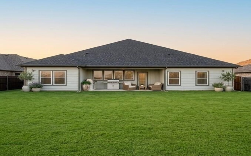 3405 Preston Club Drive, Sherman, TX 75092, 4 Bedrooms Bedrooms, ,2 BathroomsBathrooms,Residential,For Sale,3405 Preston Club Drive,0,21207398