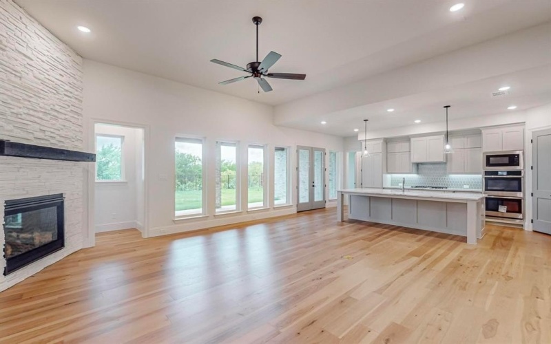 7104 Prairie Ridge Road, Argyle, TX 76226, 4 Bedrooms Bedrooms, ,5 BathroomsBathrooms,Residential,For Sale,7104 Prairie Ridge Road,20713983