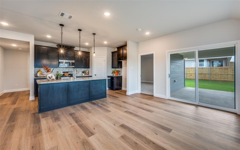 313 Sam Drive, Hillsboro, TX 76645, 3 Habitaciones Habitaciones , ,2 BañosBaños,Residential,En Venta,313 Sam Drive,0,21207619