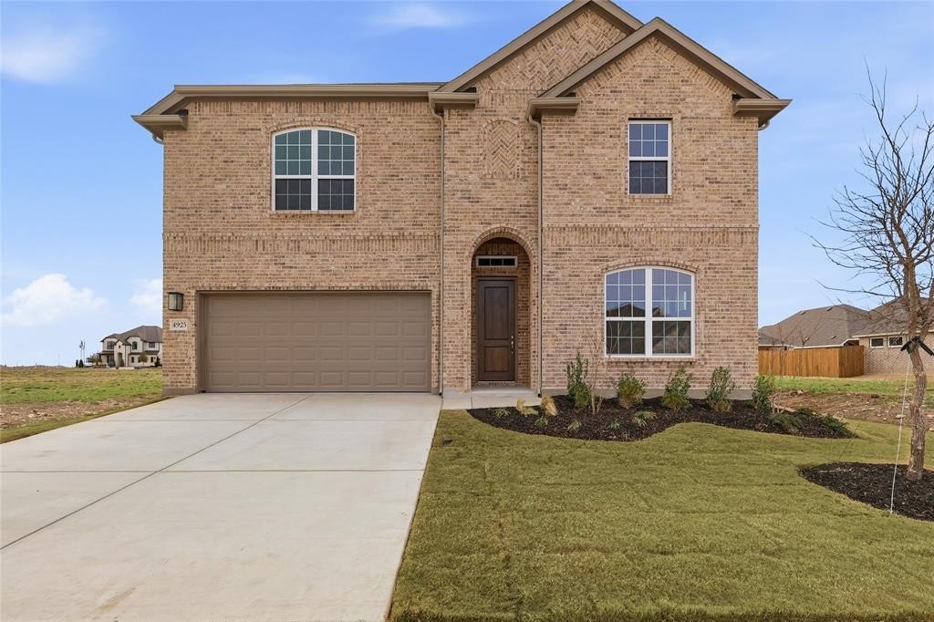 5920 Pebble Drive, Celina, TX 75009, 4 Bedrooms Bedrooms, ,3 BathroomsBathrooms,Residential,For Sale,5920 Pebble Drive,0,21207622