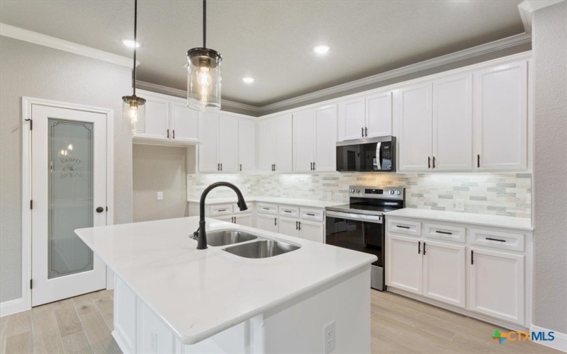 1410 Flatland Trail, Temple, TX 76502, 4 Bedrooms Bedrooms, ,3 BathroomsBathrooms,Residential,For Sale,1410 Flatland Trail,0,581614