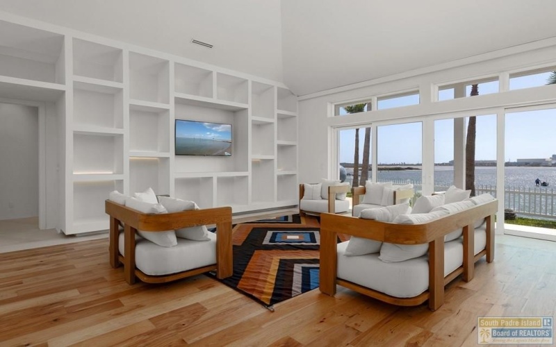 503 Shore Dr., South Padre Island, TX 78597, 9 Bedrooms Bedrooms, ,9 BathroomsBathrooms,Residential,For Sale,503 Shore Dr.,0,106001