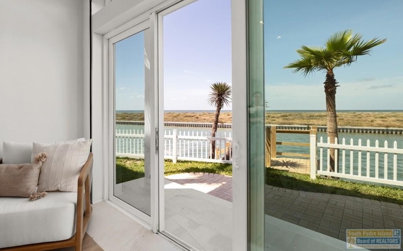 503 Shore Dr., South Padre Island, TX 78597, 9 Bedrooms Bedrooms, ,9 BathroomsBathrooms,Residential,For Sale,503 Shore Dr.,0,106001