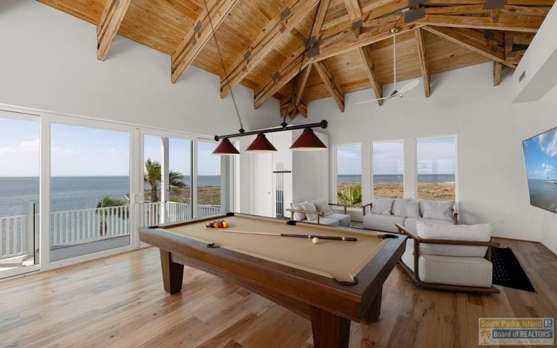 503 Shore Dr., South Padre Island, TX 78597, 9 Bedrooms Bedrooms, ,9 BathroomsBathrooms,Residential,For Sale,503 Shore Dr.,0,106001