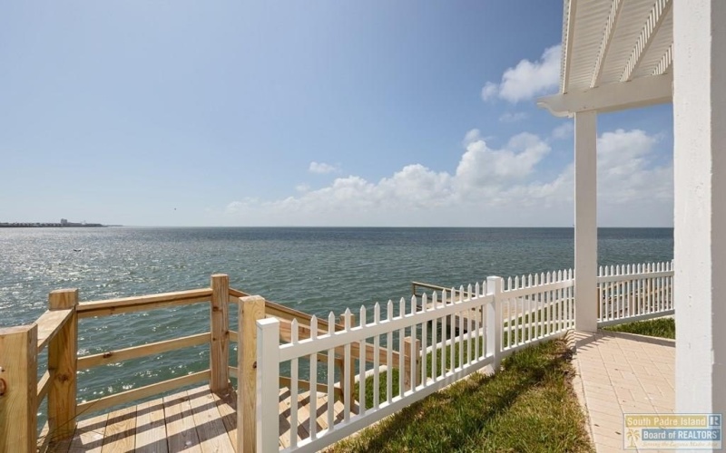 503 Shore Dr., South Padre Island, TX 78597, 9 Bedrooms Bedrooms, ,9 BathroomsBathrooms,Residential,For Sale,503 Shore Dr.,0,106001