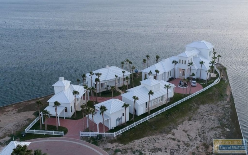 503 Shore Dr., South Padre Island, TX 78597, 9 Bedrooms Bedrooms, ,9 BathroomsBathrooms,Residential,For Sale,503 Shore Dr.,0,106001