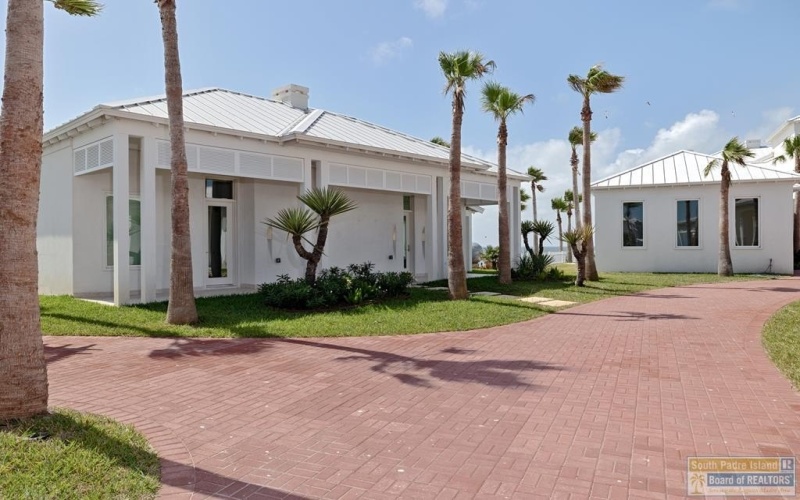 503 Shore Dr., South Padre Island, TX 78597, 9 Bedrooms Bedrooms, ,9 BathroomsBathrooms,Residential,For Sale,503 Shore Dr.,0,106001