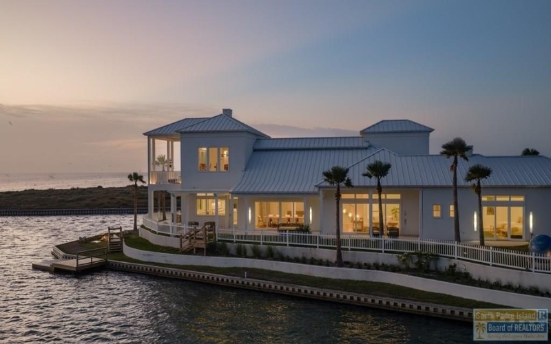 503 Shore Dr., South Padre Island, TX 78597, 9 Bedrooms Bedrooms, ,9 BathroomsBathrooms,Residential,For Sale,503 Shore Dr.,0,106001