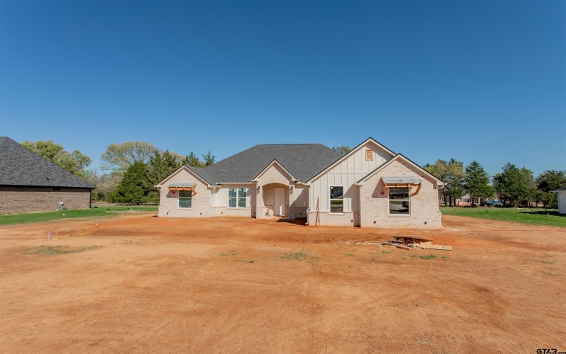 13946 Cedar Vista Lane, Tyler, TX 75704, 4 Habitaciones Habitaciones , ,3 BañosBaños,Residential,En Venta,13946 Cedar Vista Lane,0,26003599