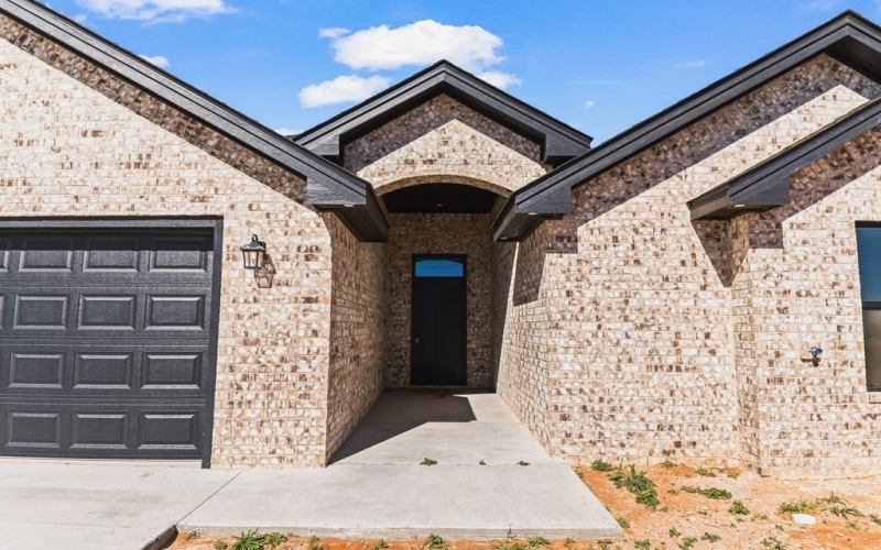 1611 Quanah Parker St, Plains, TX 79355, 4 Bedrooms Bedrooms, ,2 BathroomsBathrooms,Residential,For Sale,1611 Quanah Parker St,0,173136