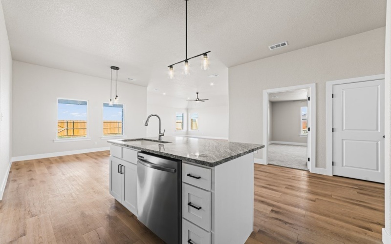 1611 Quanah Parker St, Plains, TX 79355, 4 Bedrooms Bedrooms, ,2 BathroomsBathrooms,Residential,For Sale,1611 Quanah Parker St,0,173136