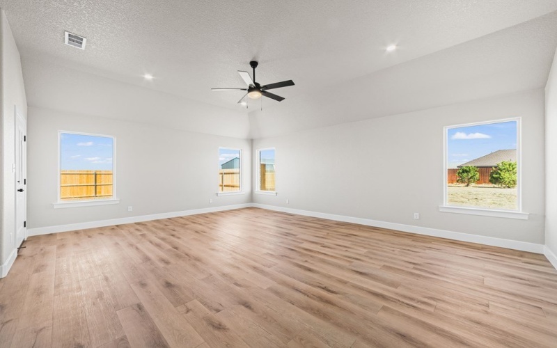 1611 Quanah Parker St, Plains, TX 79355, 4 Bedrooms Bedrooms, ,2 BathroomsBathrooms,Residential,For Sale,1611 Quanah Parker St,0,173136