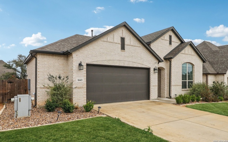 1643 HOUGHTON, Bulverde, TX 78163, 4 Habitaciones Habitaciones , ,3 BañosBaños,Residential,En Venta,1643 HOUGHTON,0,1948912