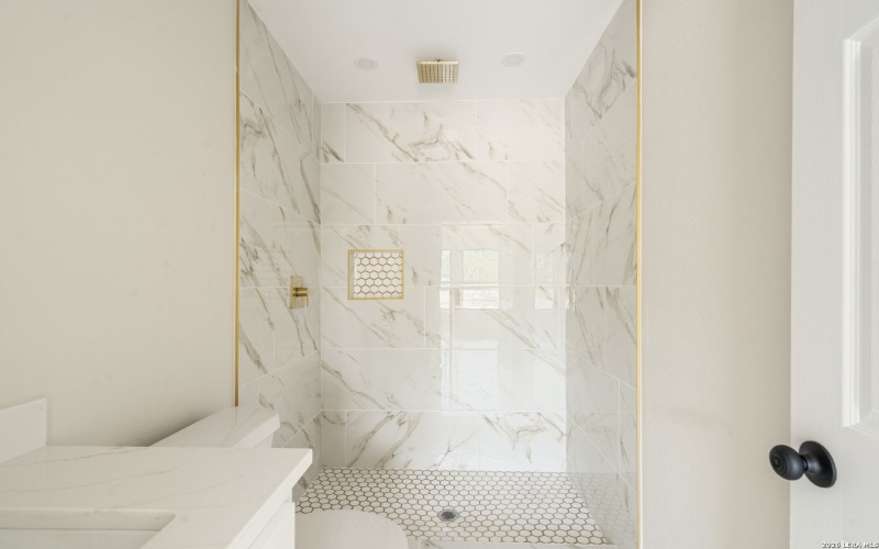 514 Linda Vista, Del Rio, TX 78840, 3 Bedrooms Bedrooms, ,2 BathroomsBathrooms,Residential,For Sale,514 Linda Vista,0,1948965