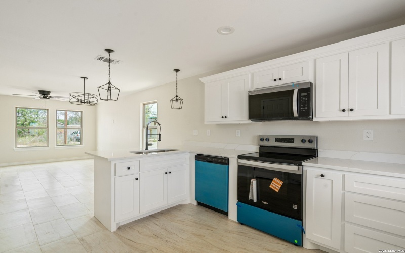 514 Linda Vista, Del Rio, TX 78840, 3 Bedrooms Bedrooms, ,2 BathroomsBathrooms,Residential,For Sale,514 Linda Vista,0,1948965