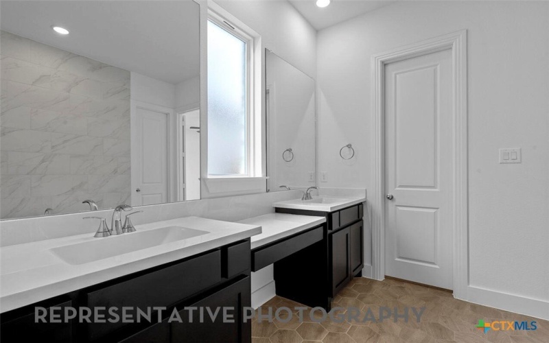 11710 Stoltzer, San Antonio, TX 78254, 5 Bedrooms Bedrooms, ,6 BathroomsBathrooms,Residential,For Sale,11710 Stoltzer,0,607297