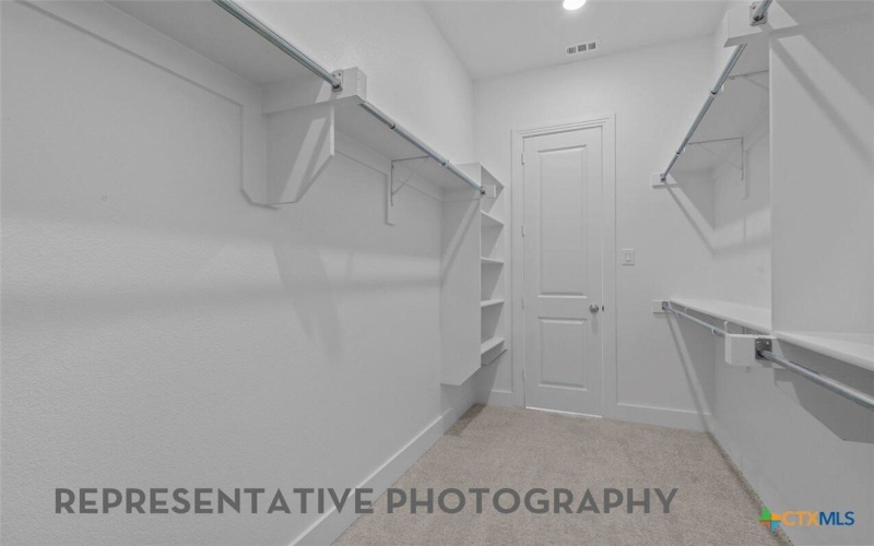 11710 Stoltzer, San Antonio, TX 78254, 5 Bedrooms Bedrooms, ,6 BathroomsBathrooms,Residential,For Sale,11710 Stoltzer,0,607297