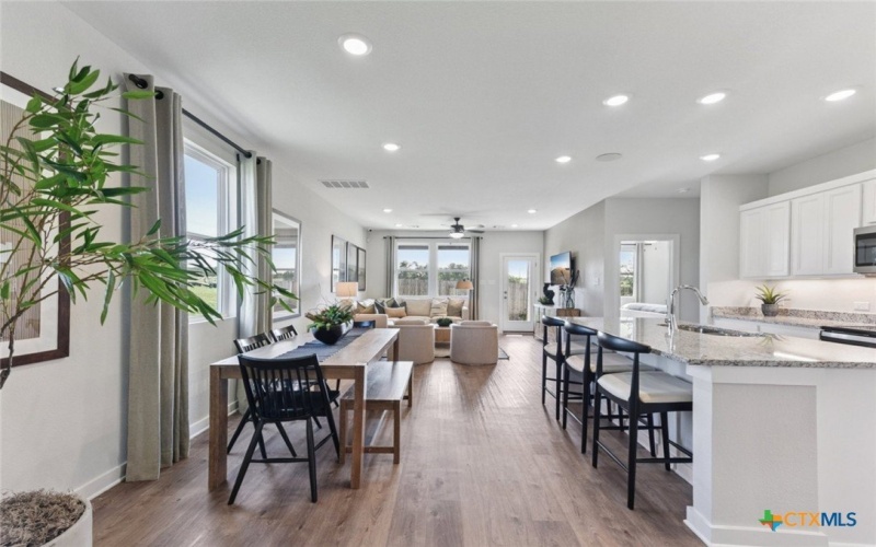 129 Cutleaf Cove, San Marcos, TX 78666, 4 Bedrooms Bedrooms, ,2 BathroomsBathrooms,Residential,For Sale,129 Cutleaf Cove,0,607316