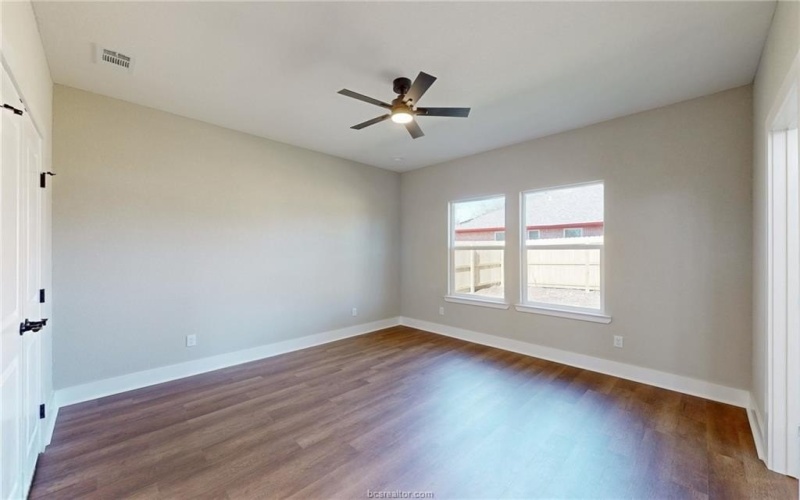 1313 Rollins Avenue, Bryan, TX 77803, 3 Bedrooms Bedrooms, ,2 BathroomsBathrooms,Residential,For Sale,1313 Rollins Avenue,0,26003000