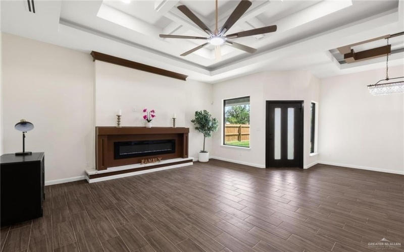 2217 Blue Sky Street, Weslaco, TX 78596, 3 Bedrooms Bedrooms, ,2 BathroomsBathrooms,Residential,For Sale,2217 Blue Sky Street,0,498249