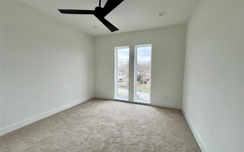 1526 Claude Street, Dallas, TX 75203, 3 Bedrooms Bedrooms, ,2 BathroomsBathrooms,Residential,For Sale,1526 Claude Street,0,21203377