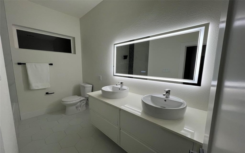 1526 Claude Street, Dallas, TX 75203, 3 Bedrooms Bedrooms, ,2 BathroomsBathrooms,Residential,For Sale,1526 Claude Street,0,21203377