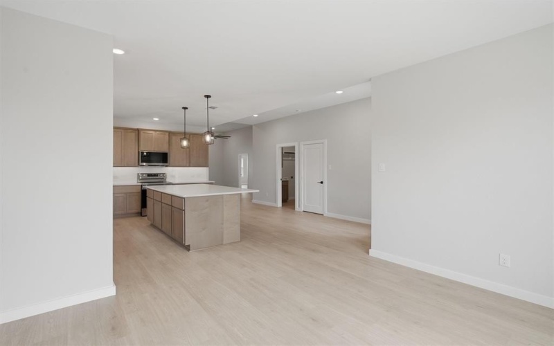 407 E Boyd Avenue, Boyd, TX 76023, 3 Bedrooms Bedrooms, ,2 BathroomsBathrooms,Residential,For Sale,407 E Boyd Avenue,0,21203490