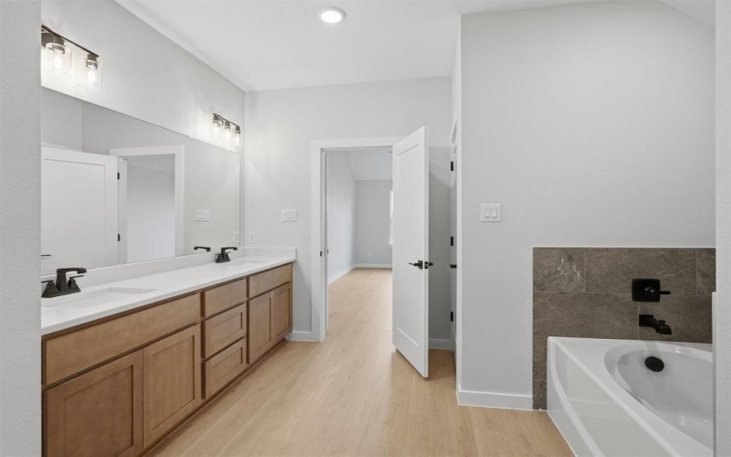 407 E Boyd Avenue, Boyd, TX 76023, 3 Bedrooms Bedrooms, ,2 BathroomsBathrooms,Residential,For Sale,407 E Boyd Avenue,0,21203490