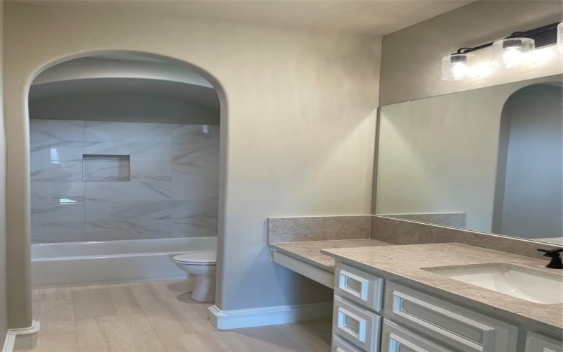 90 Woodland Hills Drive, Sherman, TX 75092, 4 Habitaciones Habitaciones , ,5 BañosBaños,Residential,En Venta,90 Woodland Hills Drive,0,21207671