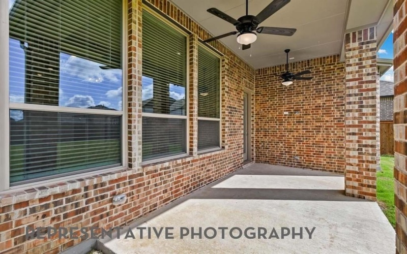 1033 Alberta Spruce Road, Fort Worth, TX 76247, 3 Habitaciones Habitaciones , ,2 BañosBaños,Residential,En Venta,1033 Alberta Spruce Road,0,21208389