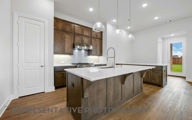 1033 Alberta Spruce Road, Fort Worth, TX 76247, 3 Habitaciones Habitaciones , ,2 BañosBaños,Residential,En Venta,1033 Alberta Spruce Road,0,21208389