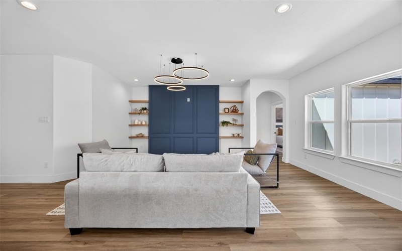 2705 S Jones Street, Fort Worth, TX 76104, 4 Habitaciones Habitaciones , ,3 BañosBaños,Residential,En Venta,2705 S Jones Street,0,21208511