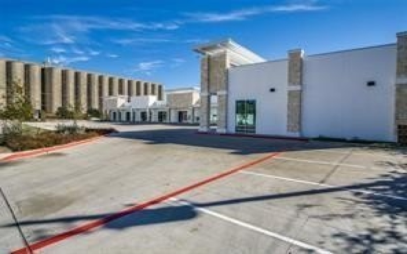 325 N Saginaw Boulevard, Saginaw, TX 76179, ,Commercial Sale,For Sale,325 N Saginaw Boulevard,0,21208558