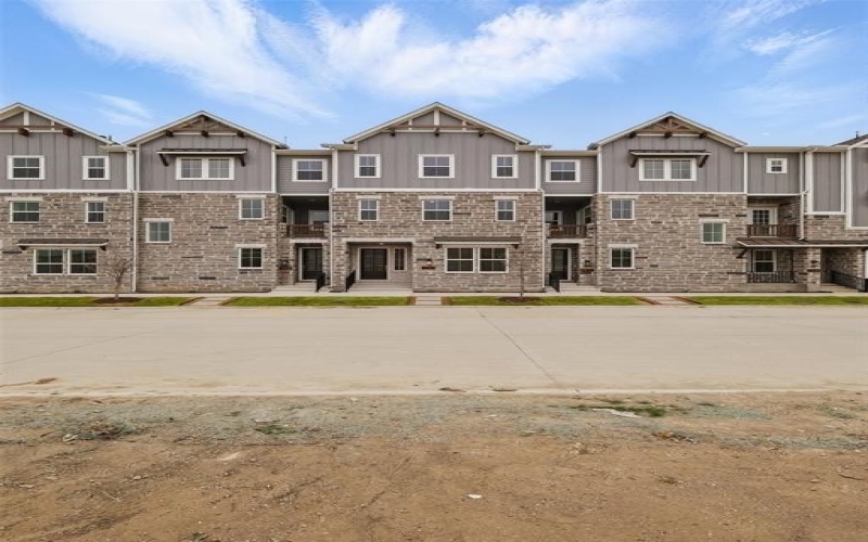 825 Heights Way, Plano, TX 75075, 3 Bedrooms Bedrooms, ,3 BathroomsBathrooms,Residential,For Sale,825 Heights Way,0,21208609