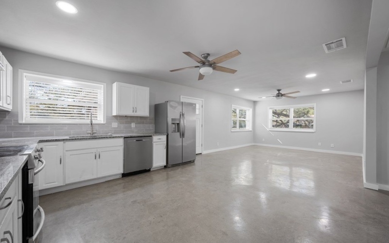 15 Bois D'Arc, ROCKPORT, TX 78382, 2 Bedrooms Bedrooms, ,2 BathroomsBathrooms,Residential,For Sale,15 Bois D'Arc,0,154754