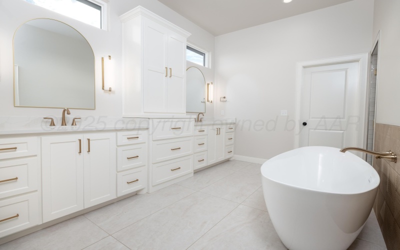 10250 PRICKLY PEAR Road, Amarillo, TX 79119, 5 Habitaciones Habitaciones , ,3 BañosBaños,Residential,En Venta,10250 PRICKLY PEAR Road,0,26-2249